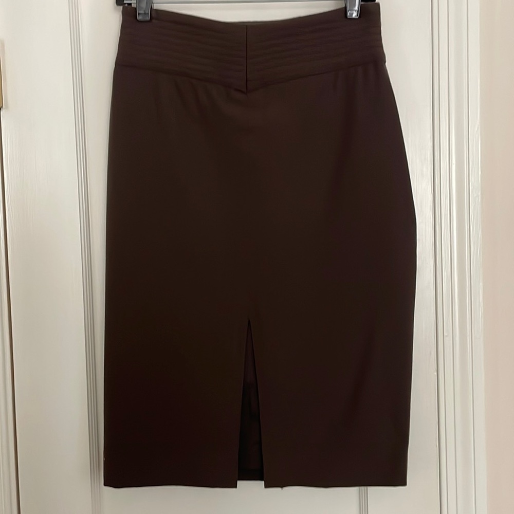 Black Halo size 4 high-waisted pencil skirt